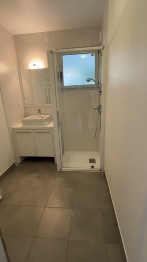 Bathroom - Apartment "le clos brémontier" (HOSSEGOR)