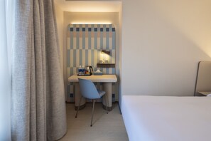 Luxury Suite, City View | In-room safe, desk, blackout drapes, soundproofing