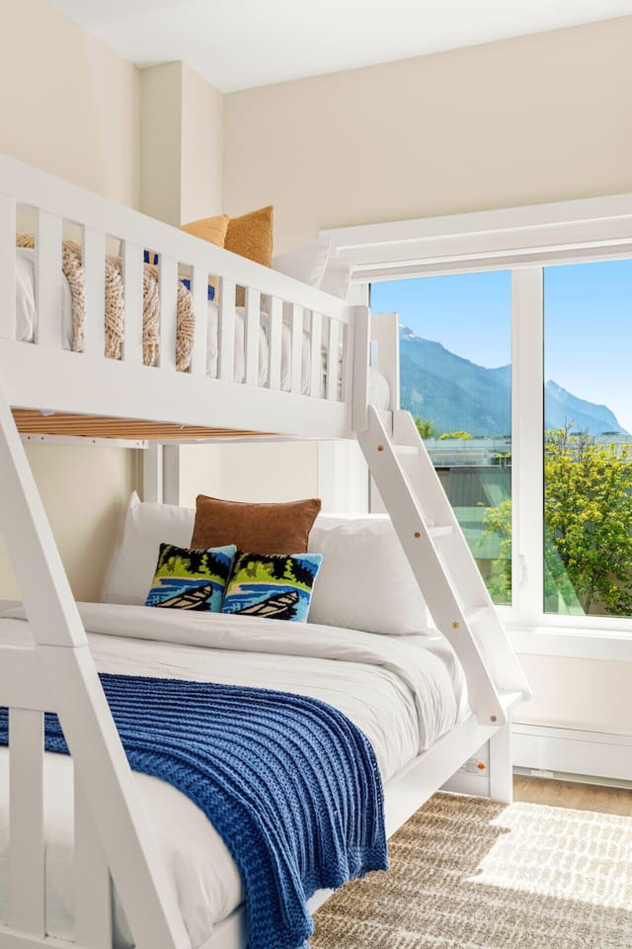 Strykejern/-brett, wi-fi (inkludert) og sengetøy