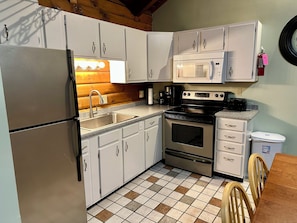 Microonde, forno, piano cottura