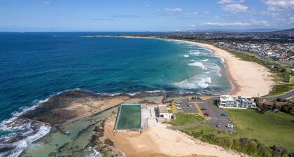 Stunning holiday rental in Woonona ~ Kareela Winds