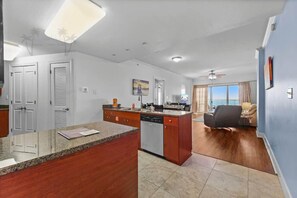 Interior - Sea Breeze 807 | Enjoy Panoramic Views of the Gulf! (Biloxi)