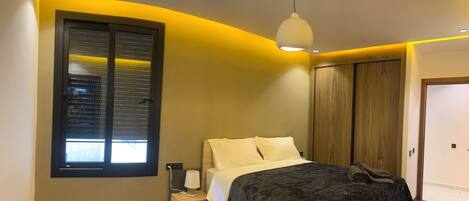 3 soverom, strykejern/-brett, wi-fi (inkludert) og rullestolvennlig