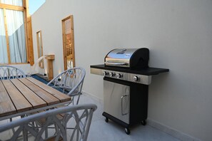 암막 커튼, 무료 WiFi