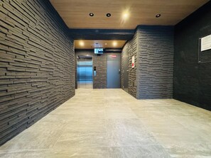 Interior - New! LuxurySweet Hakata Ekiminami 52 ・Max 3~4 people, 5 min. drive from Hakata Station, New construction (Fukuoka Hakata Ward)