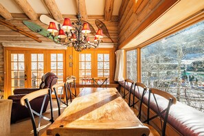 Dining - Experience luxury at Deer Valley Pine Inn 4, a ski-in/ski-out townhome in Park City. (Park City)