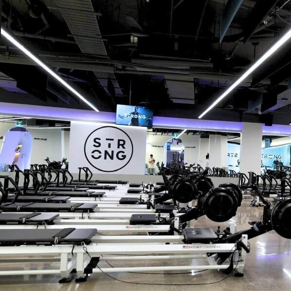 Fitness facility - 2-bedroom Apartment 7 km from Brisbane Airport (Chermside West)