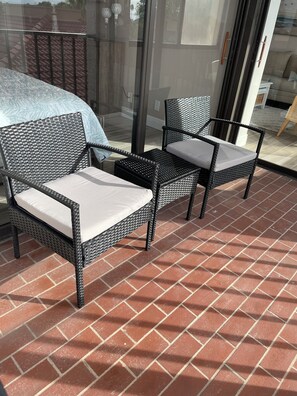 Terrace/patio - Beautiful Monthly Rental in Serene St. Pete (St. Petersburg)