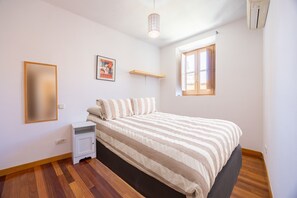 Apartment - Toro 2 in Madrid With 1 Bedrooms and 1 Bathrooms (Madrid)