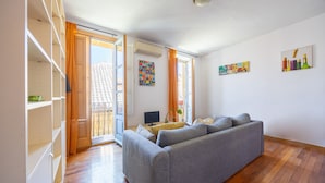 Unclassified image, 2 of 17, button - Toro 2 in Madrid With 1 Bedrooms and 1 Bathrooms (Madrid)