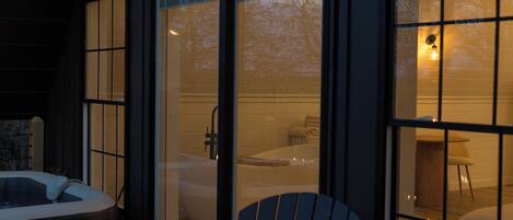 Bain à remous extérieur