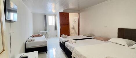 Standard Room | Free WiFi