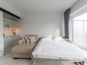 1 bedroom, Internet