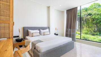 Desk, laptop workspace, iron/ironing board, cots/infant beds