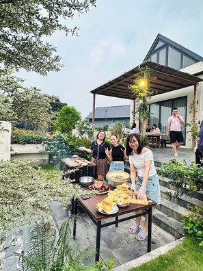 Khu tổ chức đại tiệc ngoài trời