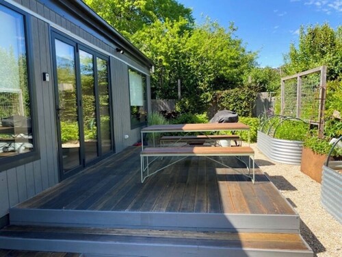 Cosmo Studio - Cosy, modern and close to it all