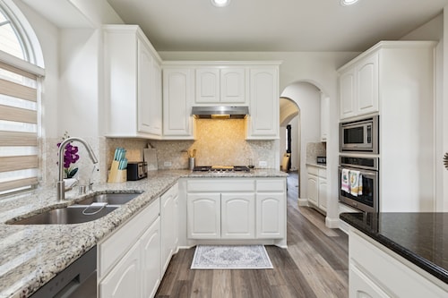 NEW- Luxury 6BR Retreat w/Theater, Peloton, Games-Frisco/McKinney/Prosper Border