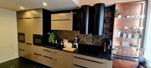 Private kitchen - THE RESIDENCE DE MONTIGNY (Aix-en-Provence)