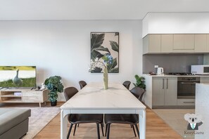 Dining - KozyGuru | China Town | Stylish City-View Retreat (Haymarket)
