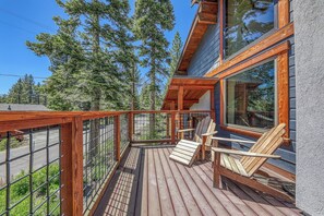 Terrace/patio - Luxury Tahoe Cabin By Tahoe Getaways - Minutes to the Lake! (Kings Beach)