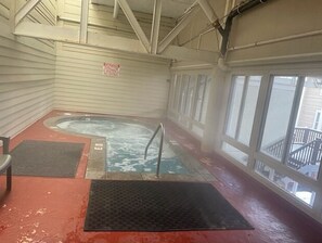 Pool - 3-Bedroom Loft in Park City across from Park City Mountain Resort (Park City)