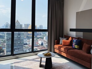 高级套房 | 起居区 | 液晶电视