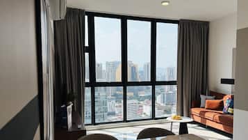 Superior Suite | Living area | LCD TV