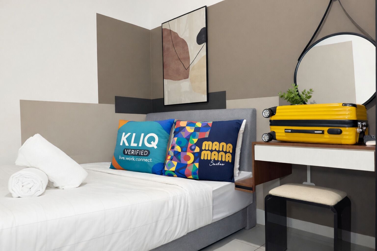 Suite supérieure | Fer et planche à repasser, accès au Wi-Fi (inclus), literie fournie