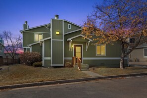 Exterior - The Stark House | End-Unit Townhome | Pet Friendly (Colorado Springs)