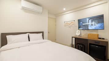 Standard Double Room, Air conditioning, City View | Free WiFi