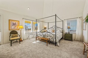 5 bedrooms, iron/ironing board, free WiFi, bed sheets - Carolina Comfort: New Rental, Private Pool, Community Amenities (Corolla)