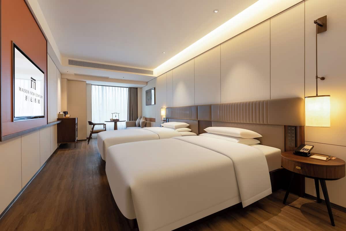 Executive Room, Housekeeping, Executive Level | Laptop workspace, blackout drapes, soundproofing, iron/ironing board
