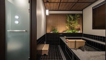 Decoración personalizada, muebles diferentes y escritorio