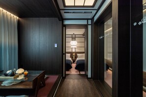 Mankai (Signature) | Individually decorated, individually furnished, desk, laptop workspace - Stay Passport Nagoya Anyang branch (Anyang)