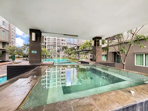 Outdoor pool - Javen by Kozystay - Thamrin (Jakarta)