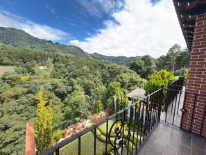 Habitación Premium, vista a la montaña | Wifi gratis 