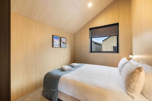 2 Schlafzimmer, Schreibtisch, Bügeleisen/Bügelbrett, kostenloses WLAN
