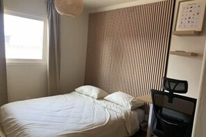 Room - SUNNY HOME (Alhambra)