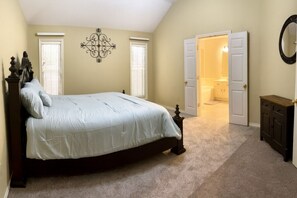 4 habitaciones, tabla de planchar con plancha y wifi gratis 