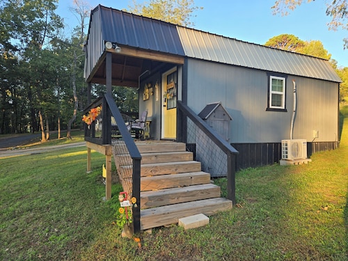 The Honey House, a cozy retreat for one or two