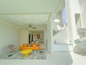 Living area - PATTAYA HAPPY HOUSE VILLA (Pattaya)