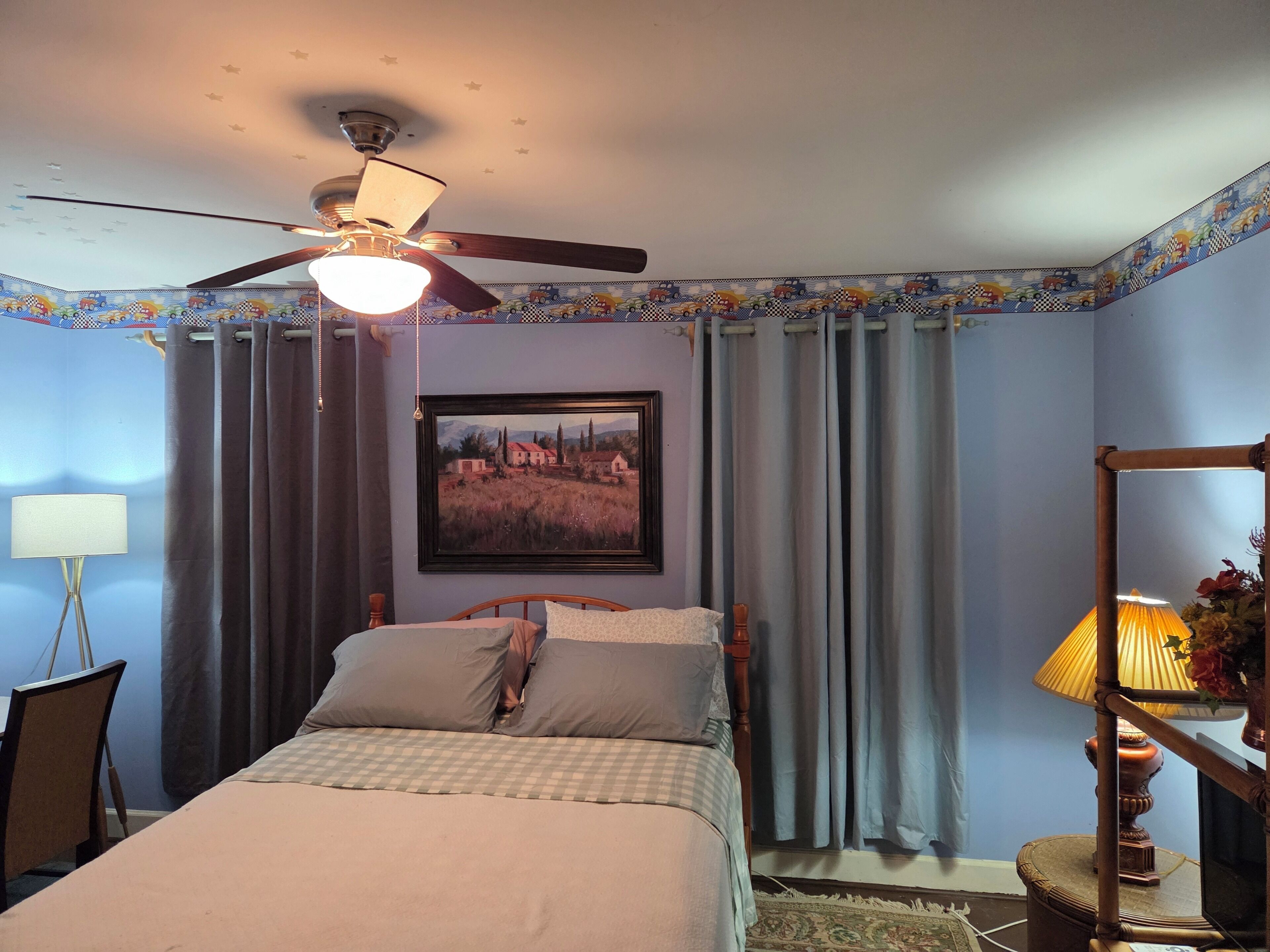 Classic Single Room, 1 Bedroom, Non Smoking, City View | Individually furnished, desk, laptop workspace, free WiFi