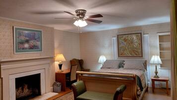 Individuelt innredet, skrivebord og skrivebord for bærbar PC