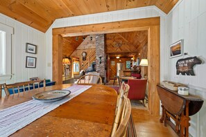 Dining - Bear Necessities | Private Waterfront Cabin on Rangeley Lake (Rangeley)