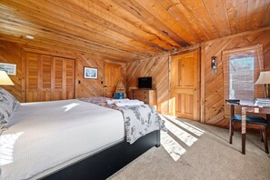 2 slaapkamers, een strijkplank/strijkijzer, gratis wifi, beddengoed