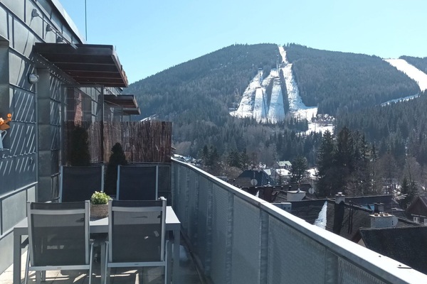 Chaîne De Montagnes, L'Hiver, Station De Montagne, Neige, Gelé, Alpes, Crête, Glacial Relief, Village De Montagne, Balcon