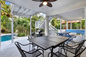 Outdoor dining - Private Pool, Stunning Marsh Views, Pet Friendly (Tybee Island)