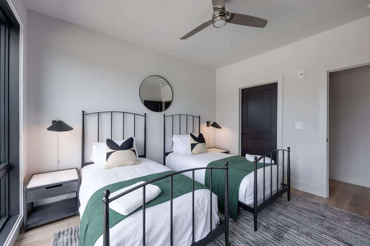 8 bedrooms, iron/ironing board, travel cot, free WiFi