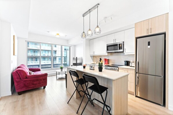 Microwave, oven, stovetop, dishwasher