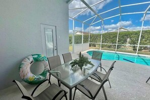 Indoor pool - Grand Luxury Pool Home Near Disney & Universal (Davenport)